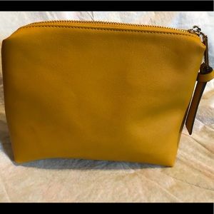 Steve Madden mustard yellow clutch bag